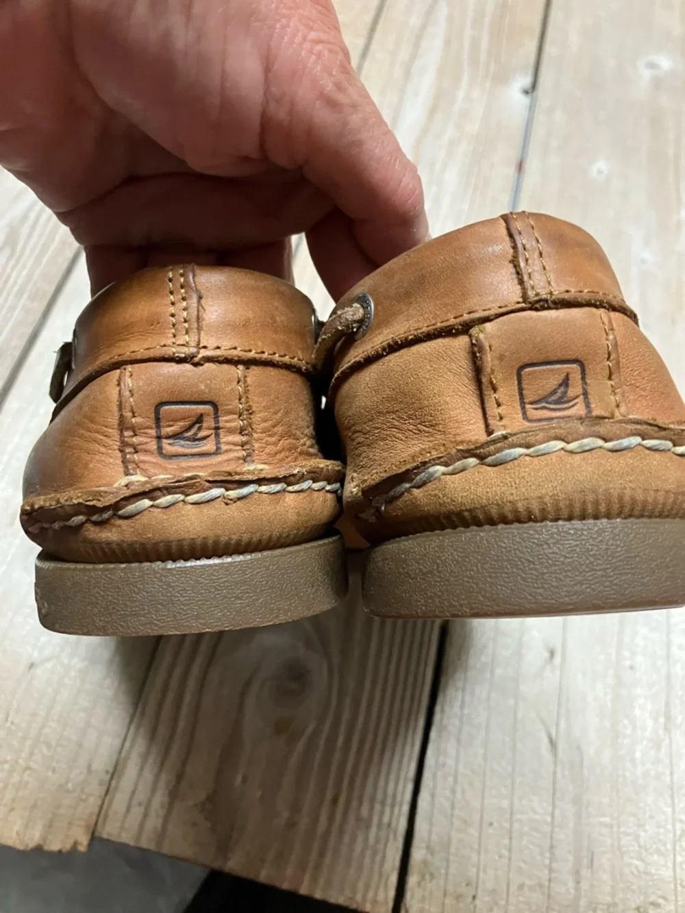 Sperry Men's Tan Leather Boat Shoes